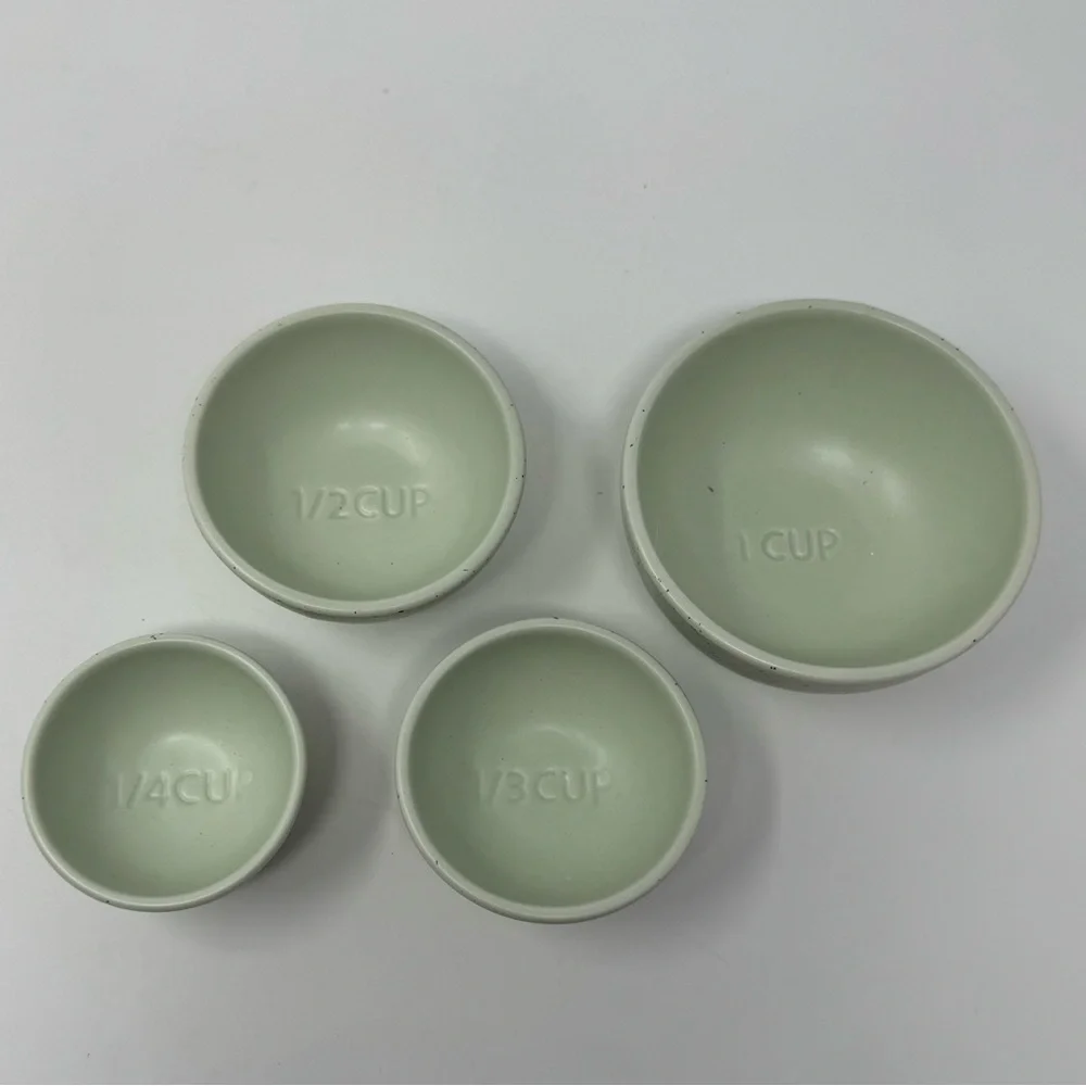 NIB Greg Natale Ceramic Measuring Cup Bowls Soft Mint Green Set of 4 New In‎ Box